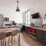 Spacieux Au Coeur D'angers Etage 1 - 6 Personnes Apartmán