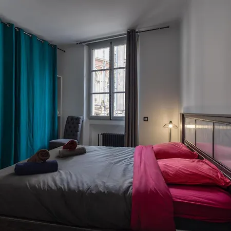 Spacieux Au Coeur D'angers Etage 1 - 6 Personnes Apartmán Angers