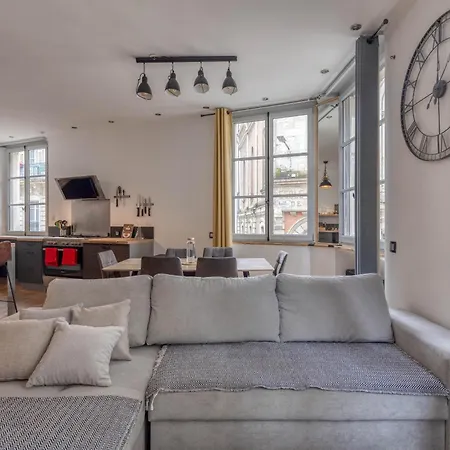 Апартаменты Spacieux Au Coeur D'angers Etage 1 - 6 Personnes Анже