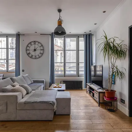 Spacieux Au Coeur D'angers Etage 1 - 6 Personnes *